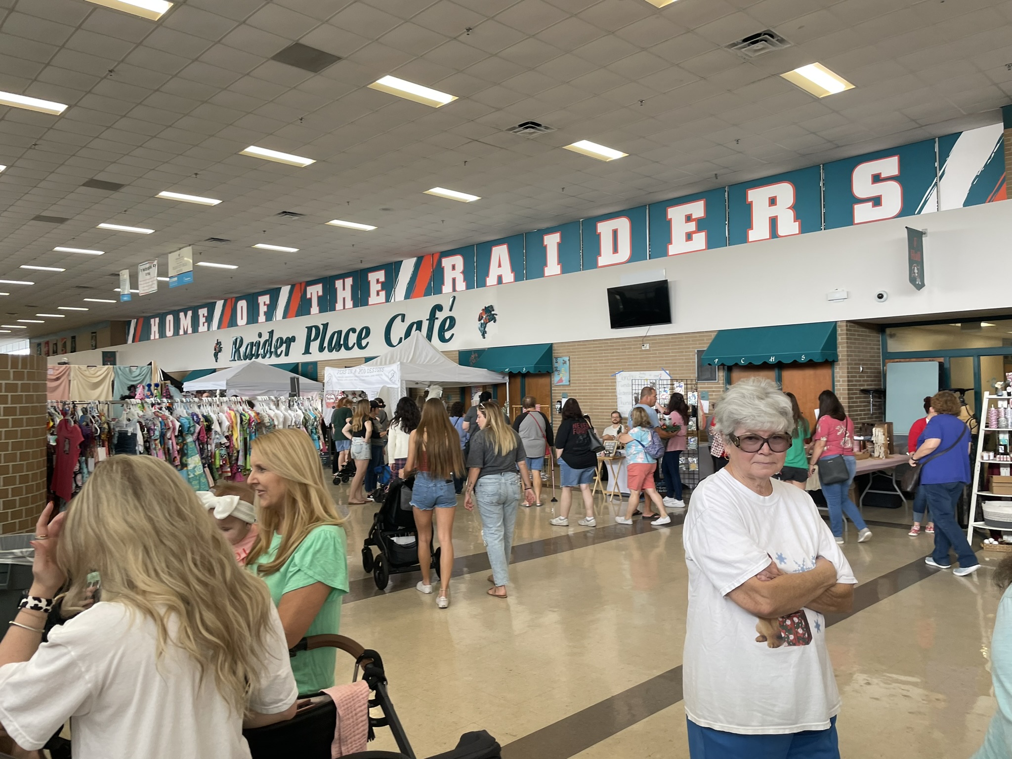 Plant City Merry Market Raider Place